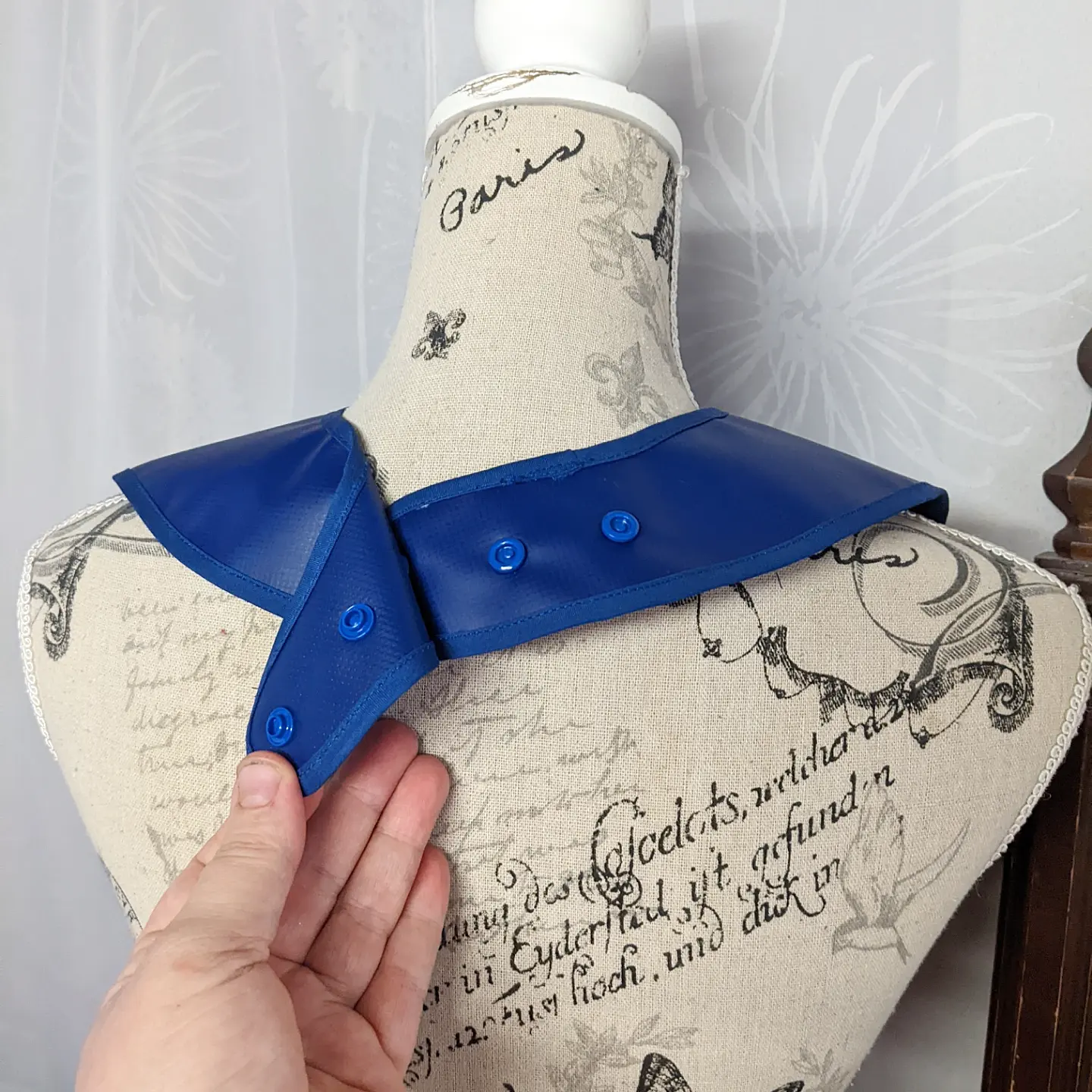 Plastic Feeder Bib adjustable Child to Adult Made in Australia - Image 6